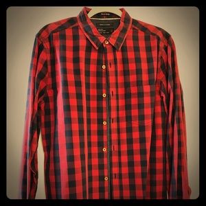 Men’s Large Navy & Red Check long sleeve
